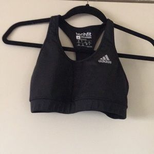 Sports bra